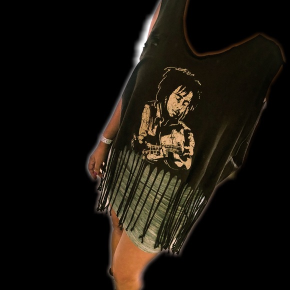 Meet your Posher, SSalvagedTee’s, custom fashion! - Picture 8 of 8